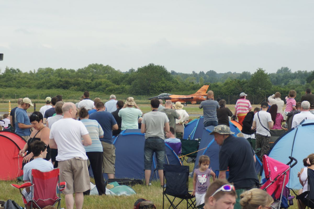 start f-16 demo  RNLAF