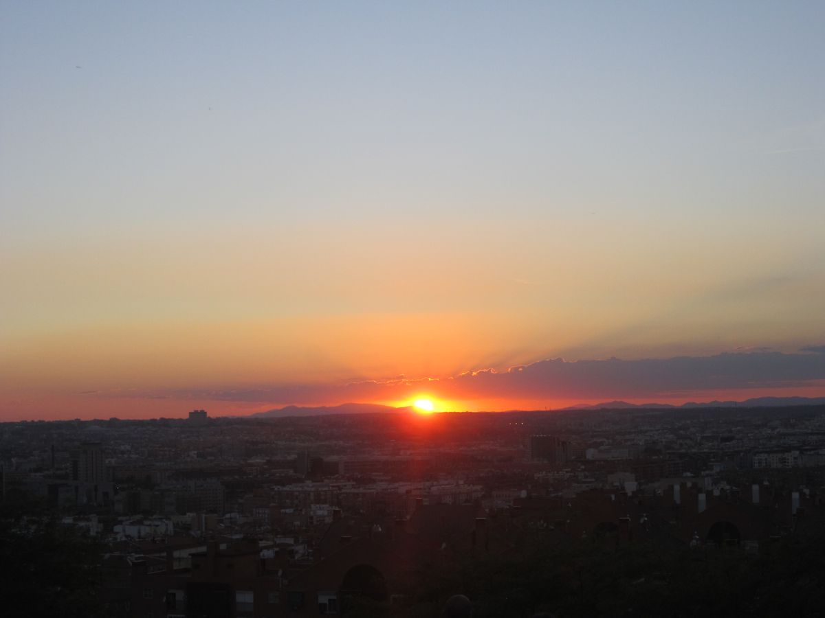 Atardecer en Madrid.