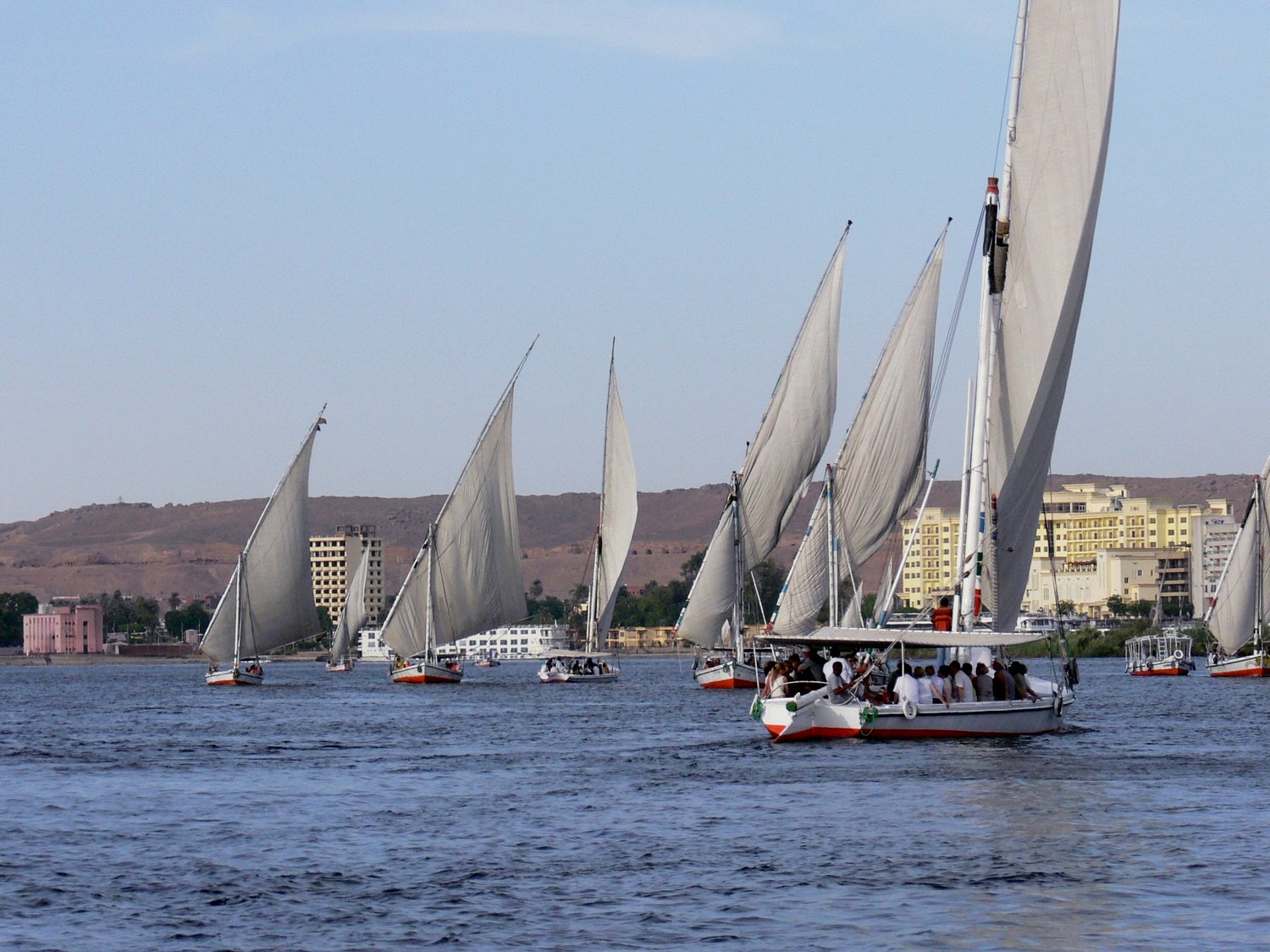 Aswan_Garden_01