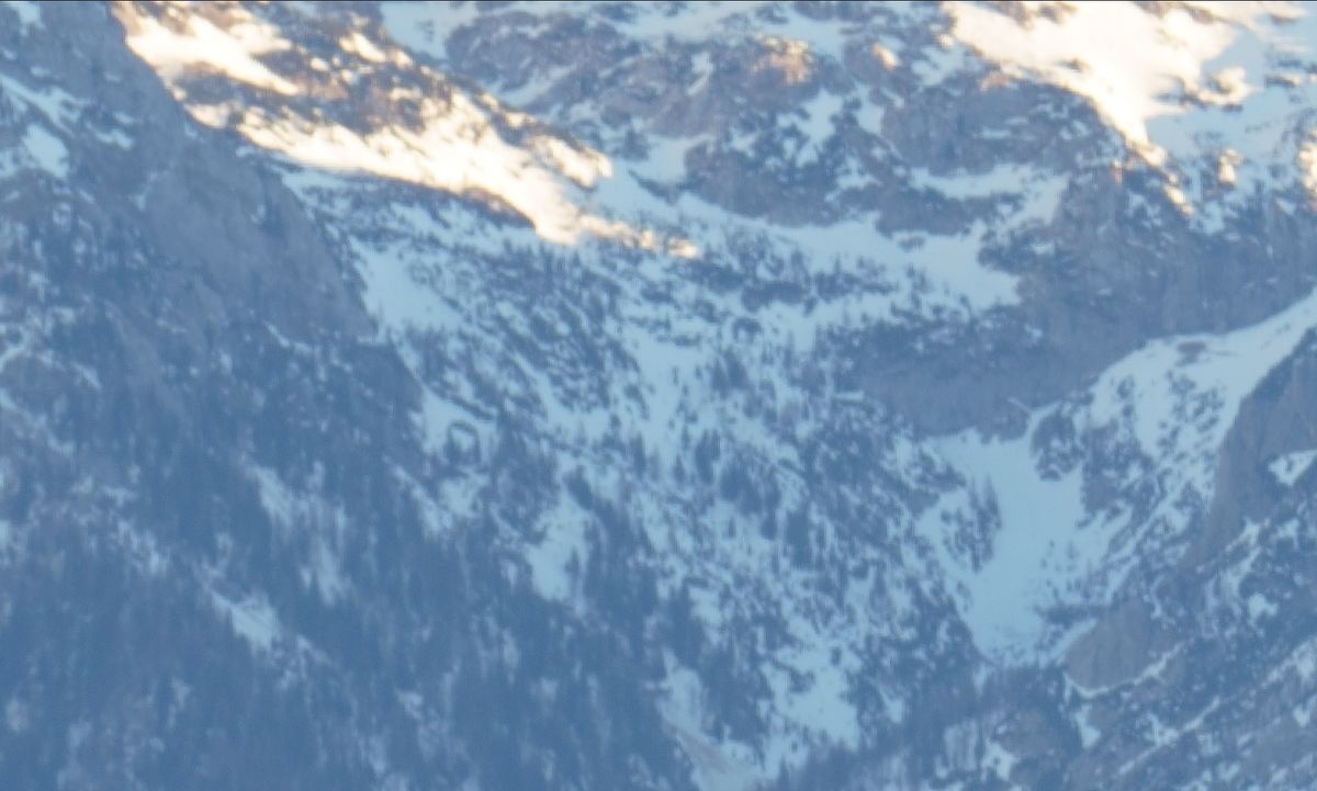 Px Shift Img 100% zoom out of DOF area